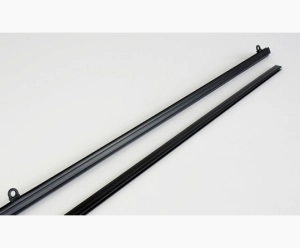Lišta na zavesenie plagátov 60cm